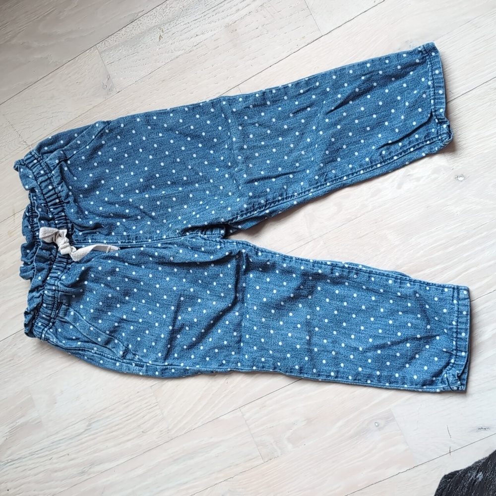 4/$20 Lightweight jeans